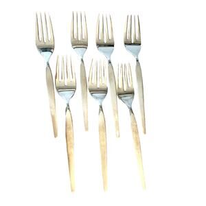 Oneida Community Older Satinique Stainless 7 Salad Dessert Forks Crocker 6” MCM